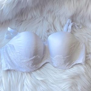 Victoria’s Secret - Body by Victoria white strapless, convertible bra size 38B